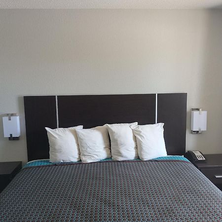 Relax Inn Rockingham Exterior foto